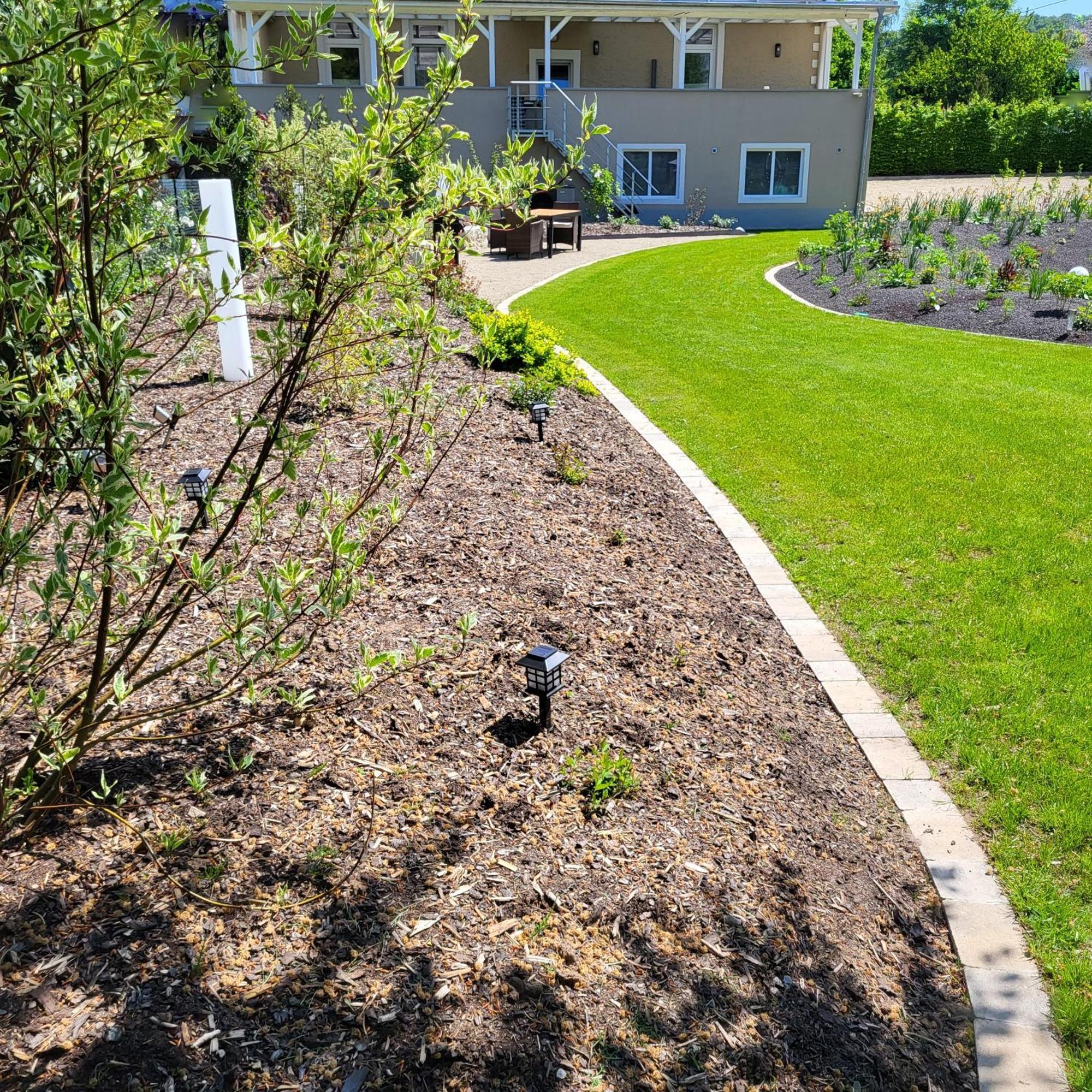Komfort Ferienwohnungen Mit Wellness-Garten - Gaestehaus Am Bachlauf - Losheim Am See 외부 사진